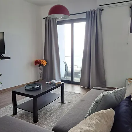 Estrela Do Frade Holiday home *