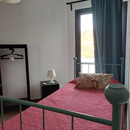 Estrela Do Frade Holiday home *